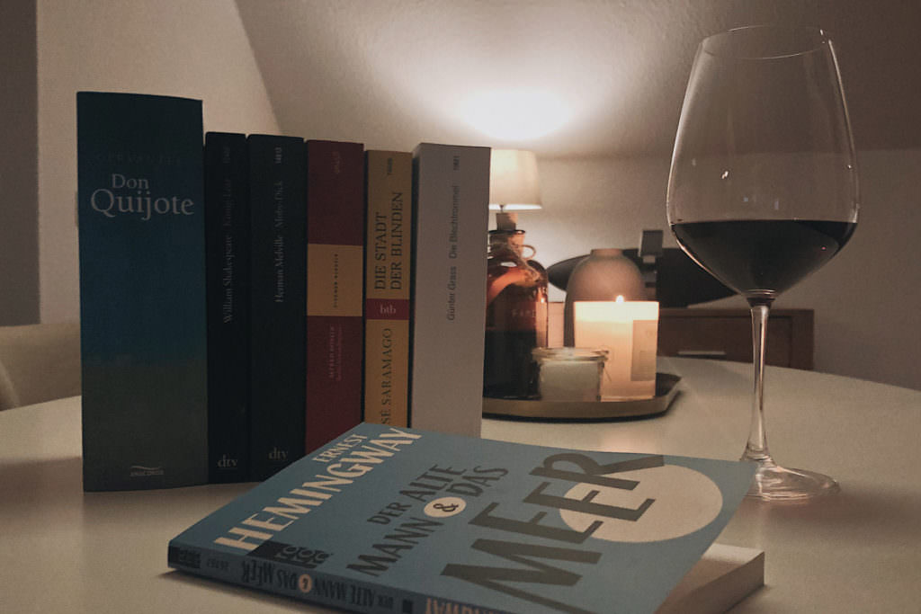 Bücher - Wein - Hemmingway