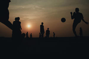 Fußball - Schattenspiel - Sonnenuntergang