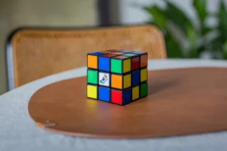 Rubiks Cube - Design-Geschichte - Ernö Rubik 1